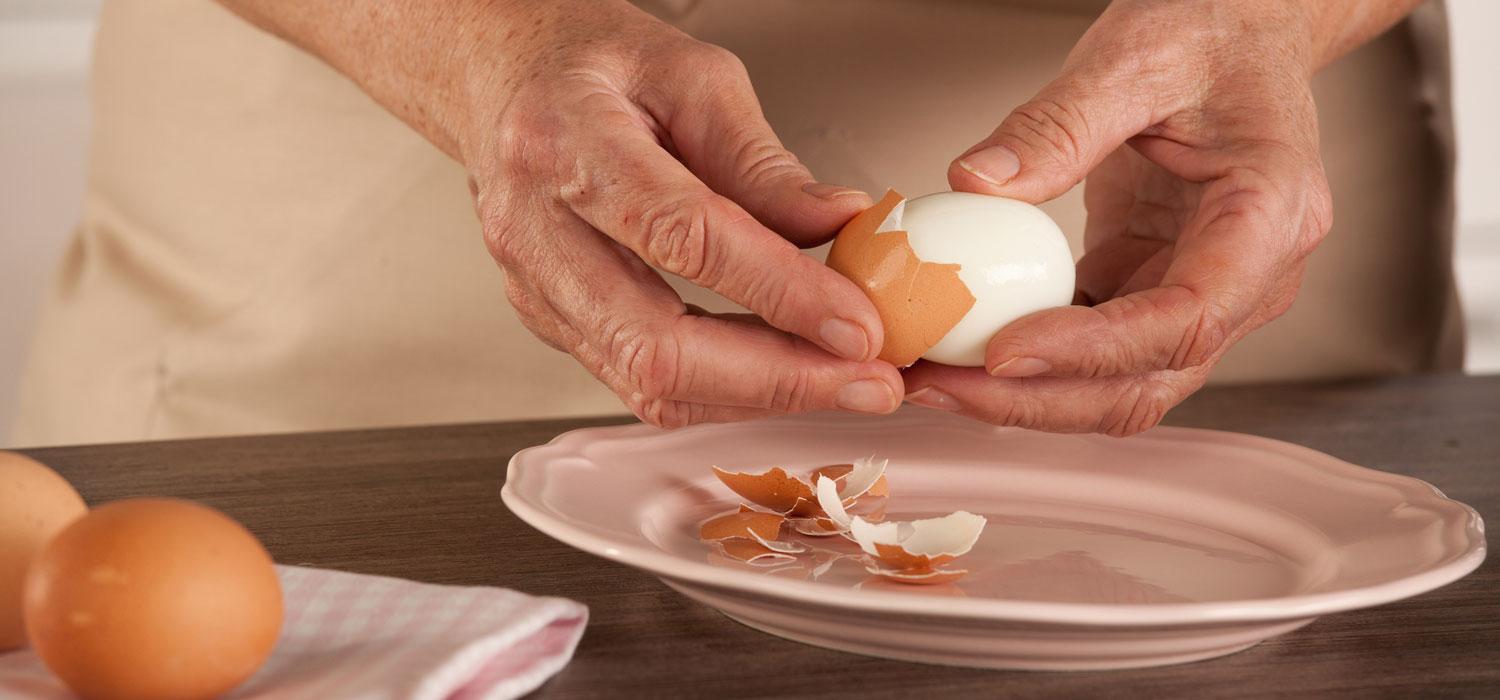 kako olupati jajce