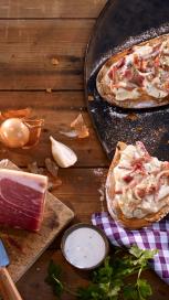 https://www.maggi.si/sites/default/files/styles/search_result_153_272/public/article_images/SEM_A_menu_of_festive_snacks.jpg?itok=ByW73MPO